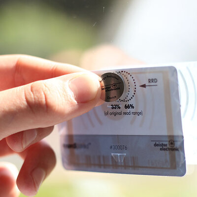 Winshield tag on windshield screen