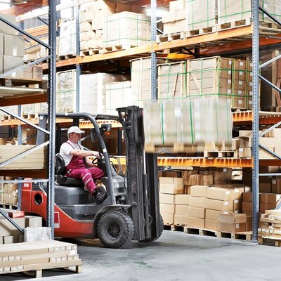 Warehouse forklift Warehouse forklift