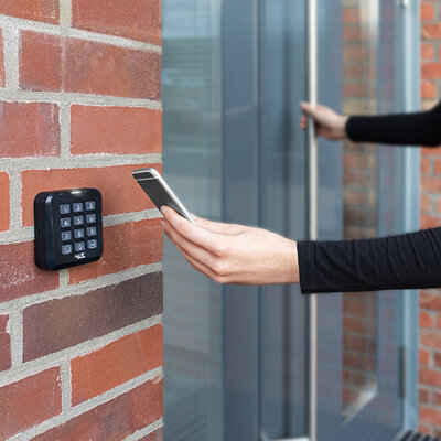 Access to a building Access to a building via prx reader